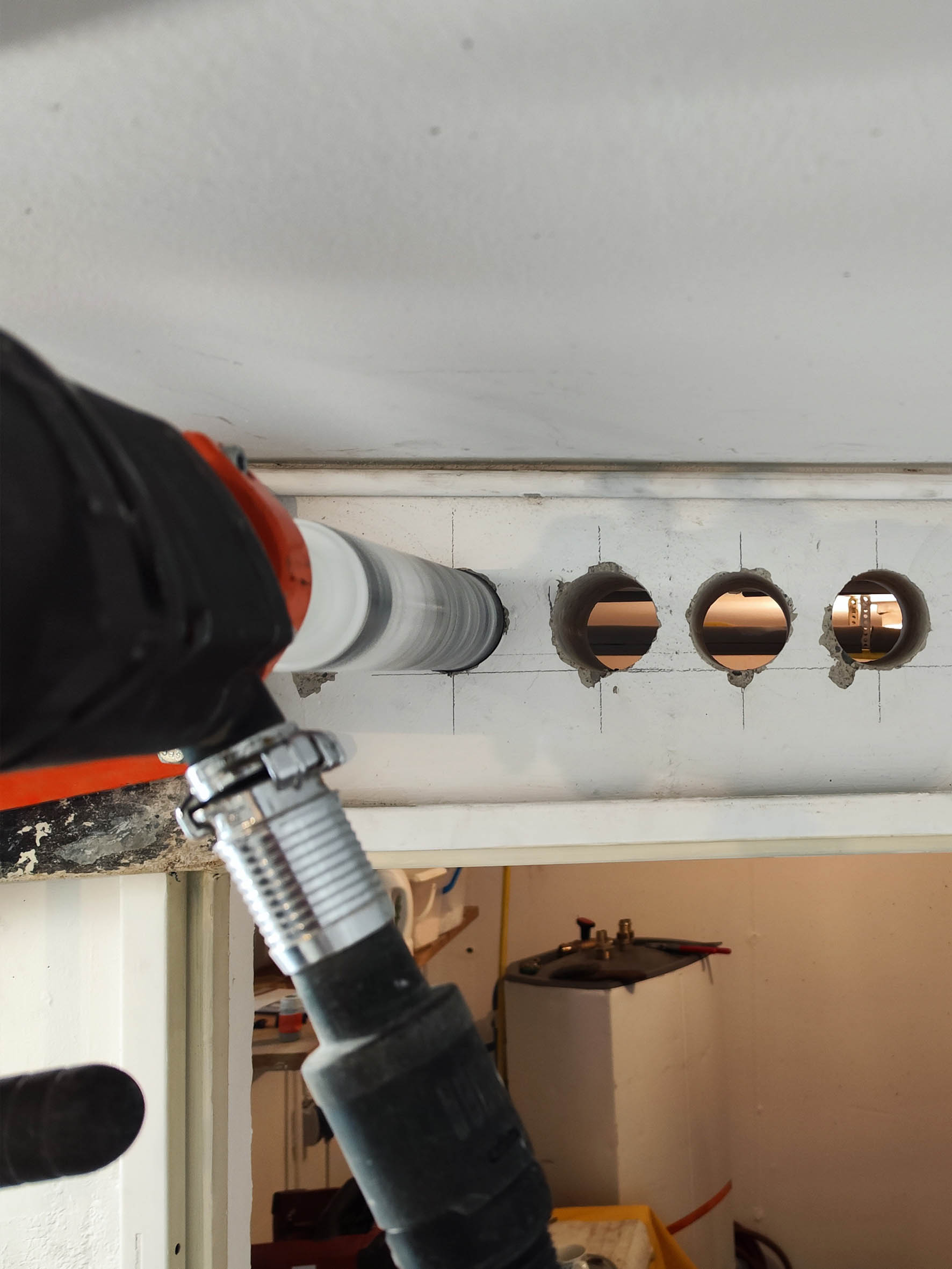 Orlowski Gmbh - Saege-und Betonbohrservice, Kernbohrung im Trockenbohrverfahren 1