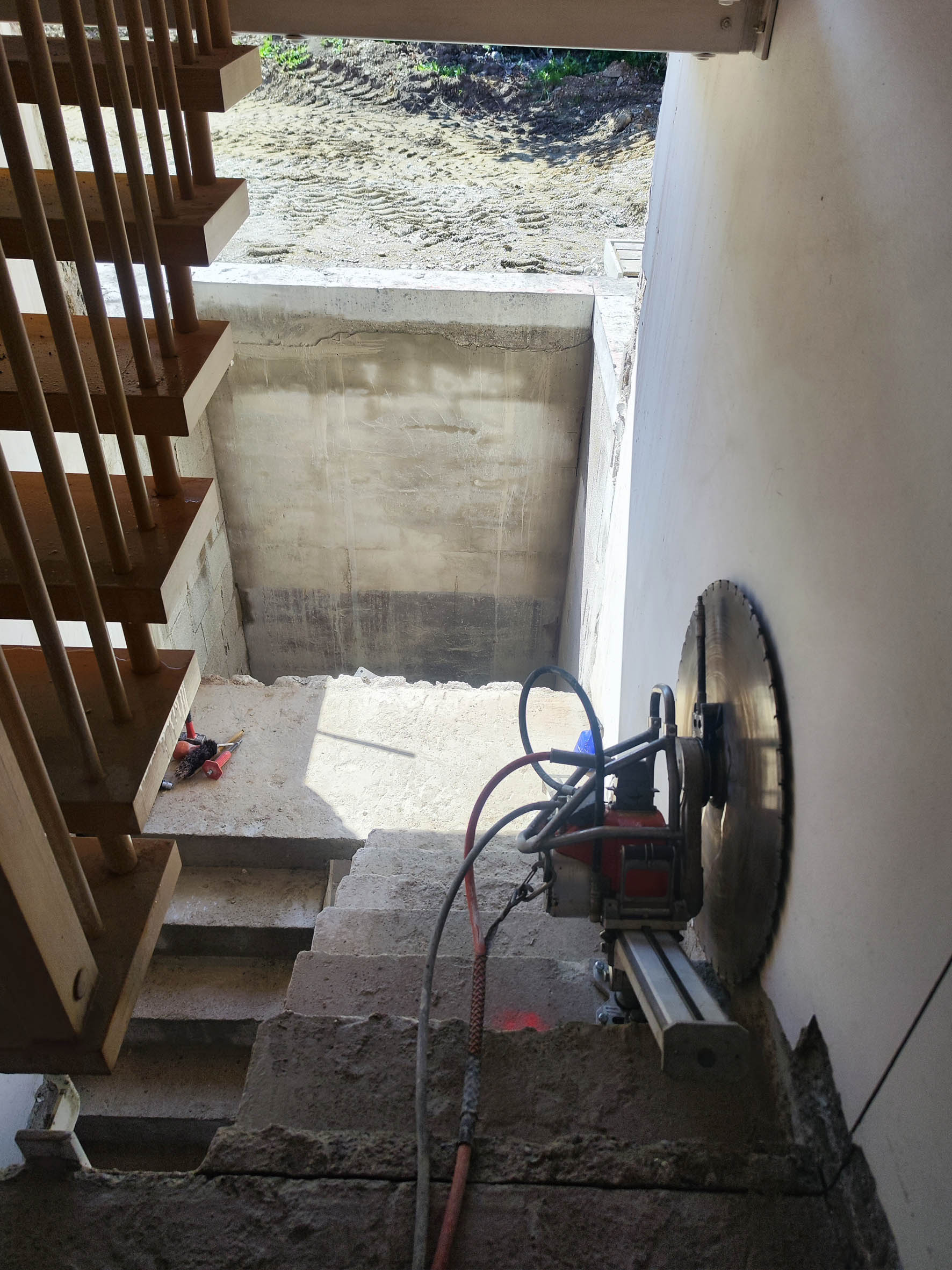 Orlowski Gmbh - Saege-und Betonbohrservice, Treppenrückbau 2